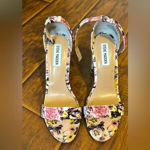 Steve Madden floral heels